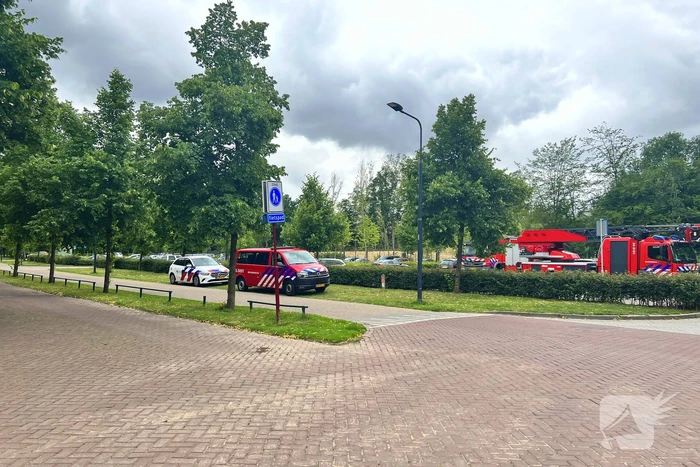 Zoekactie naar persoon in water bij Kasteel Erenstein