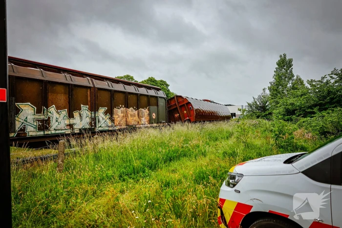 Wagon Ponlijn gekanteld