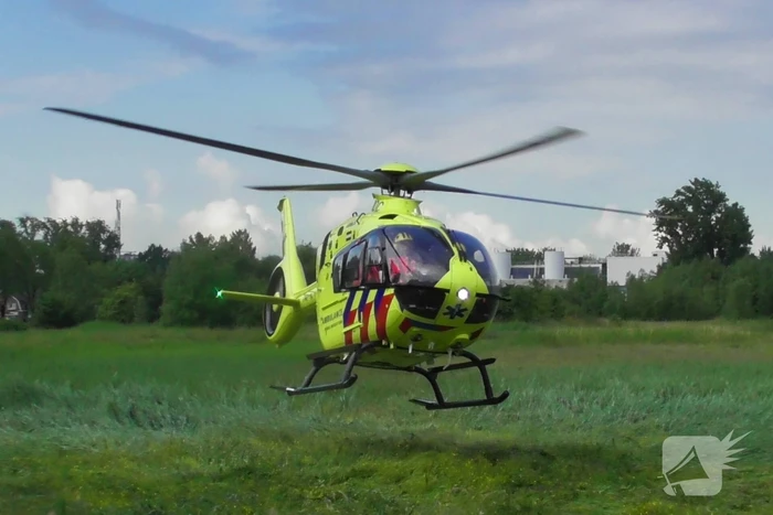 Traumahelikopter landt voor incident in woning