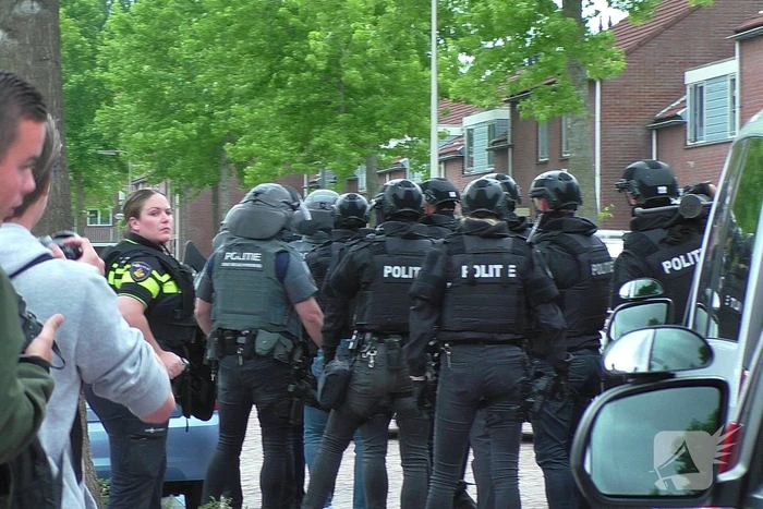 Straat afgezet na melding schietpartij