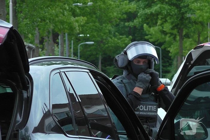 Straat afgezet na melding schietpartij