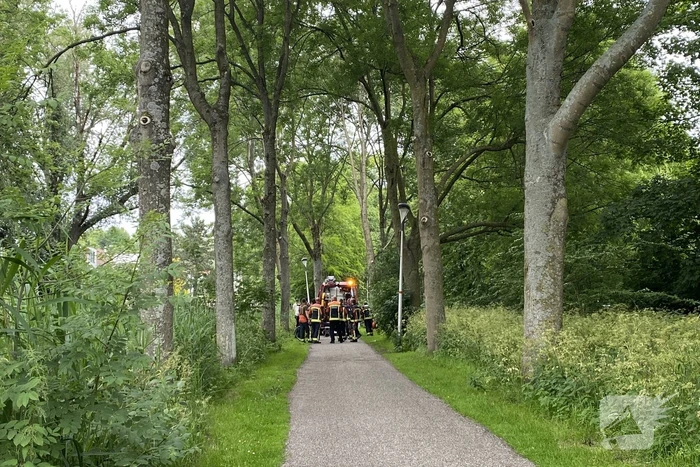 Zoekactie na gevonden fiets aan waterkant