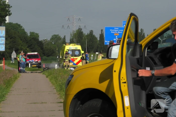 Weg afgesloten na dodelijk verkeersongeval