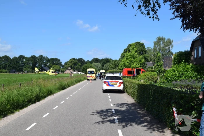 Motorrijder overleden bij botsing met auto