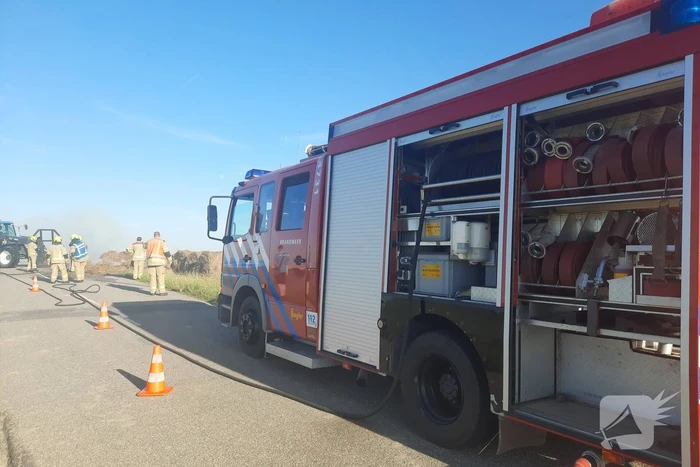 Meerdere hooibalen in brand