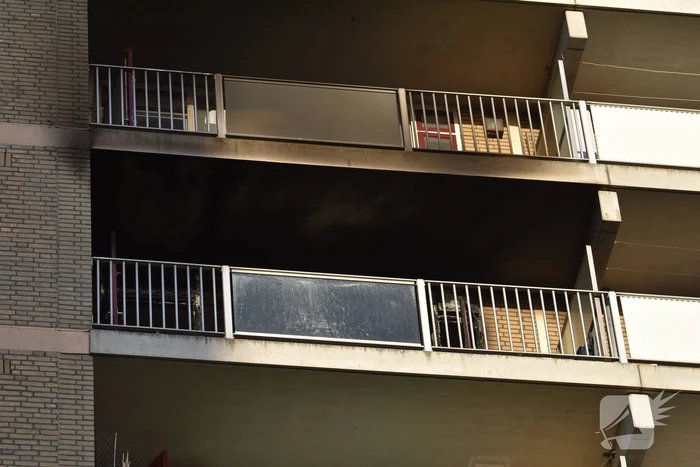Flat ontruimd na zeer grote brand