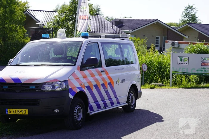 Politie doet onderzoek bij woning arbeidsmigranten