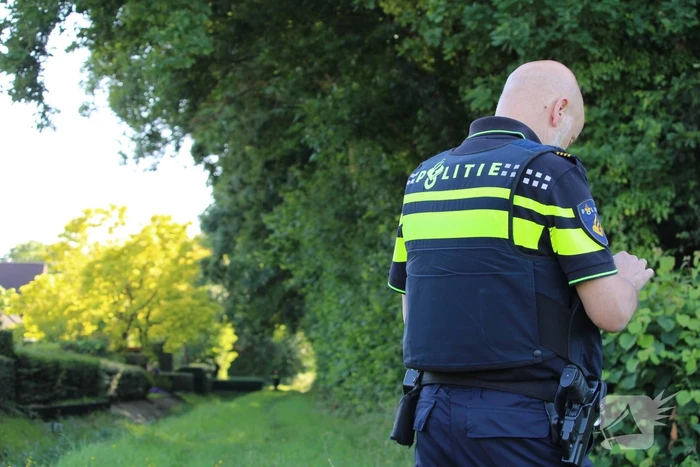 Bosgebied groots afgezet vanwege politieactie