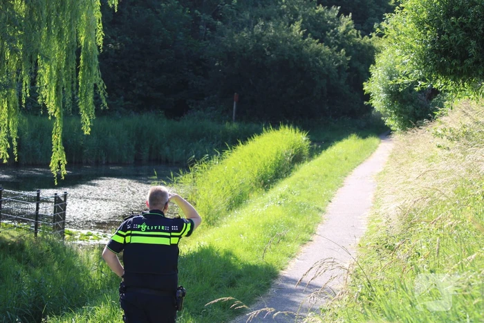 Bosgebied groots afgezet vanwege politieactie