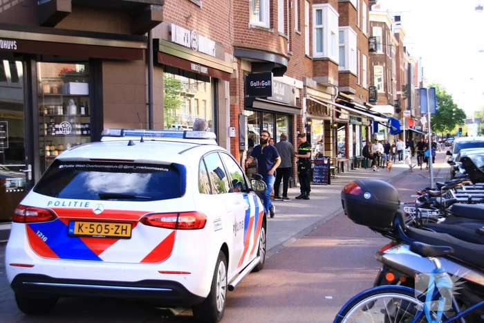Geld buit gemaakt na overval op winkel