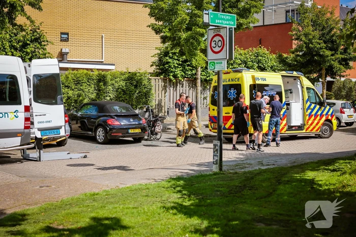 Traumahelikopter landt op voetbalveld ASC Nieuwland