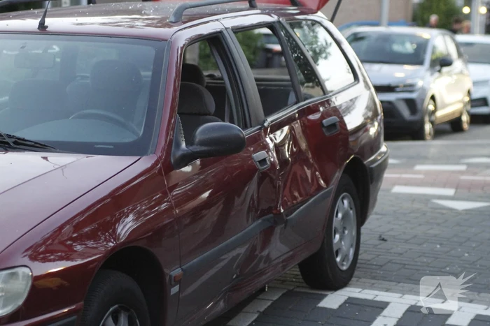 Scooterrijder gewond bij botsing met auto