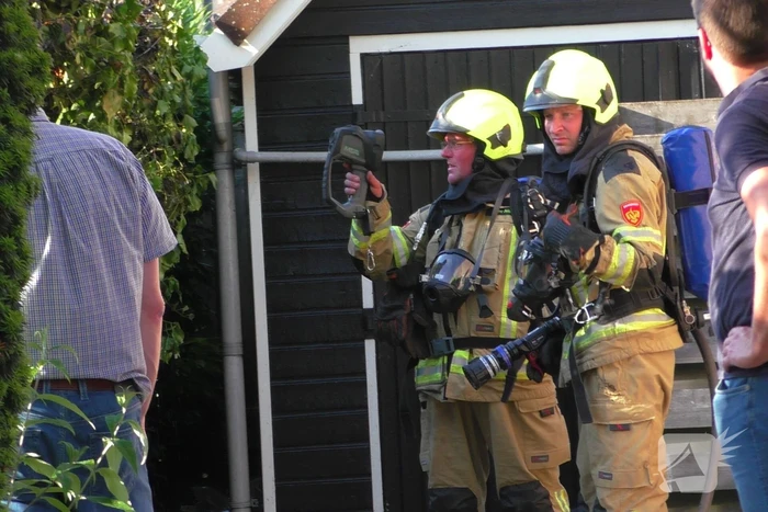 Brand in heg snel onder controle