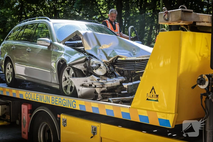 Schade na aanrijding bij stoplicht