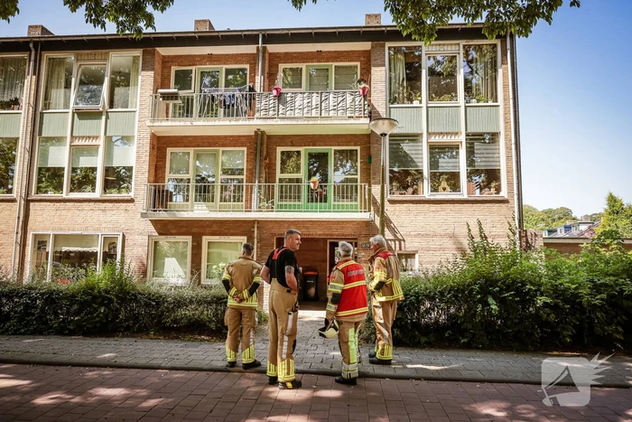 Bewoners portiekflat onwel door vreemde lucht