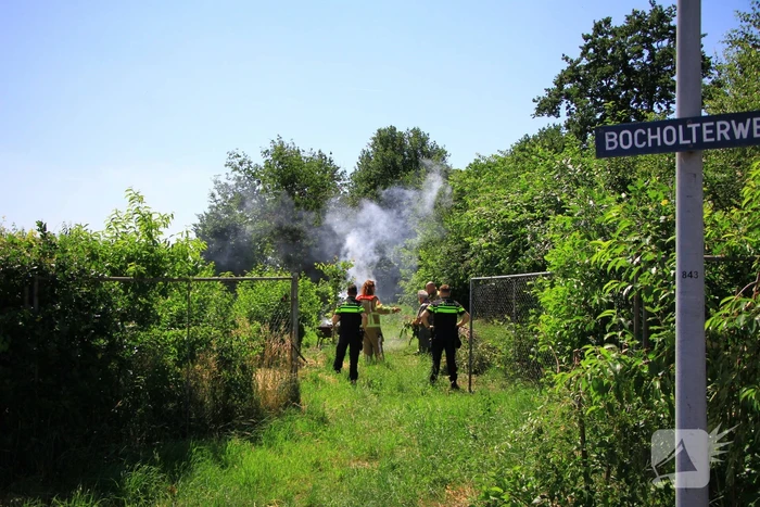 Veel rook bij verbranden van tuinafval