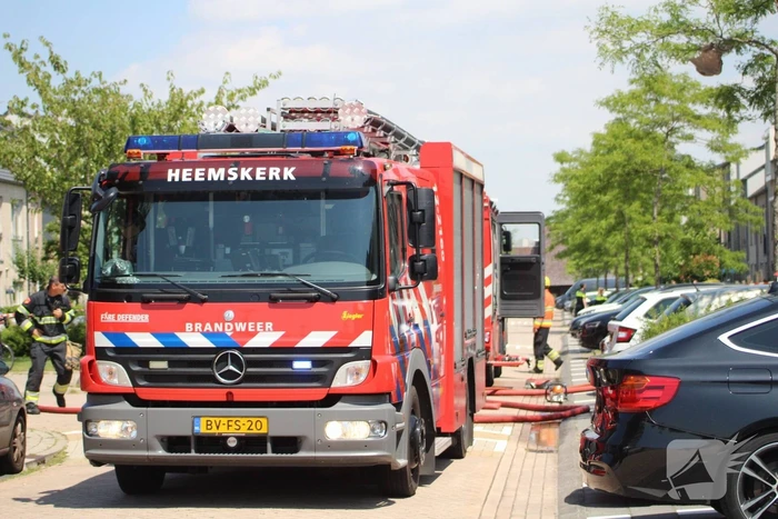Veel rook bij brand in woning