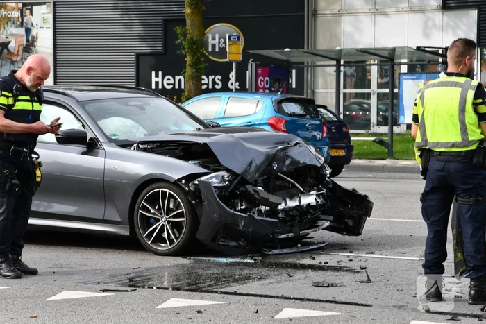 Flinke schade en lange file na ongeval