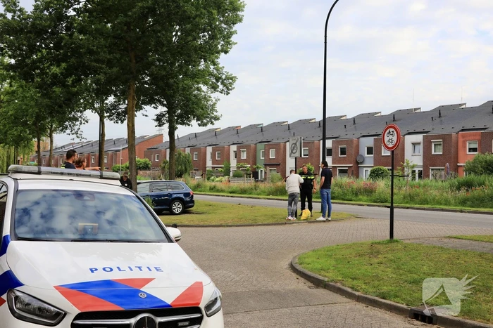 Scooterrijder met huftergedrag komt ten val