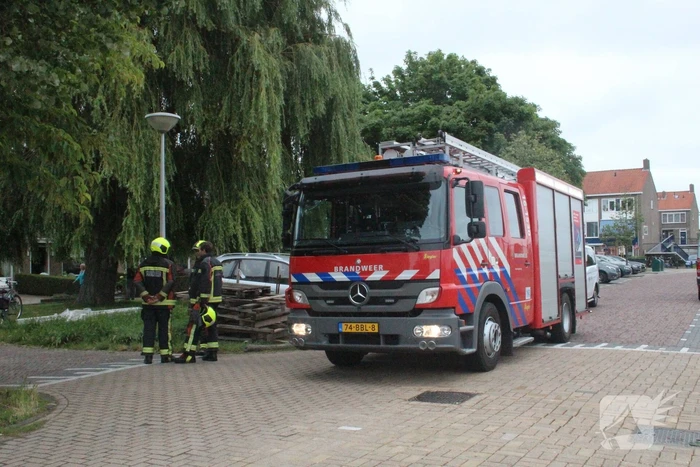 Brandweer doet onderzoek naar gaslucht