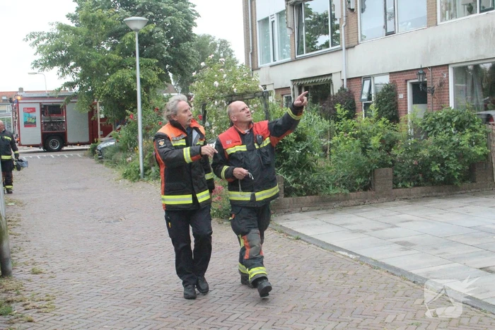 Brandweer doet onderzoek naar gaslucht