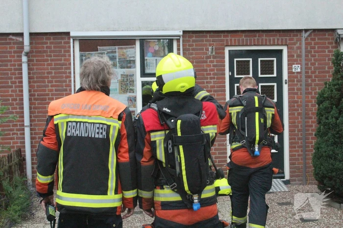 Brandweer doet onderzoek naar gaslucht