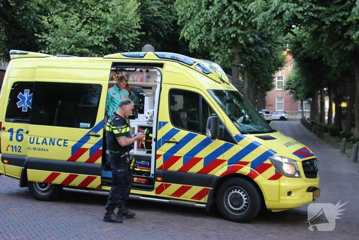 Botsing tussen fietser en bezorgscooter