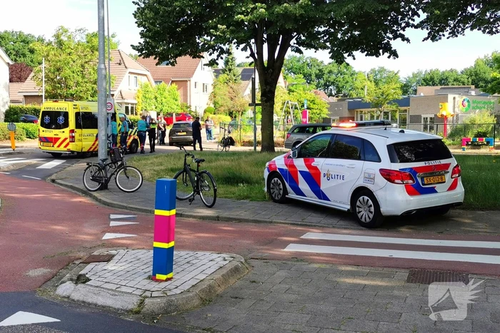 Fietser geschept door automobilist