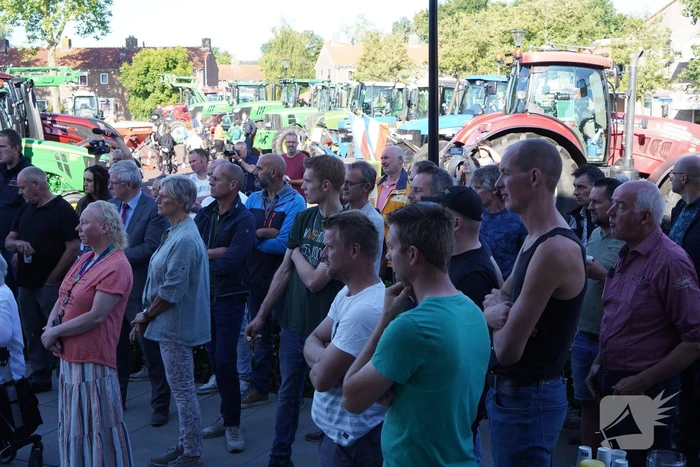 Boeren vertrekken massaal naar Stroe