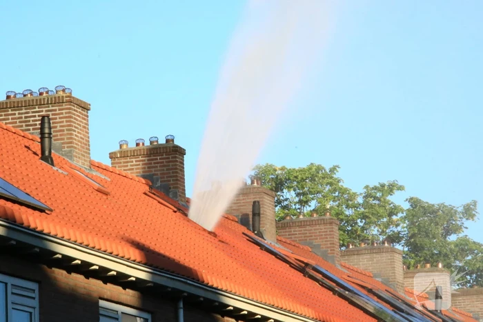 Brand op zolder in rijtjeswoning