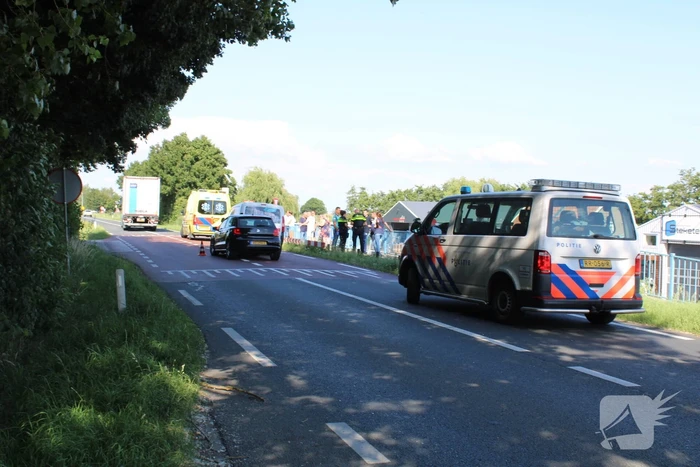 Vier voettuigen betrokken bij kettingbotsing