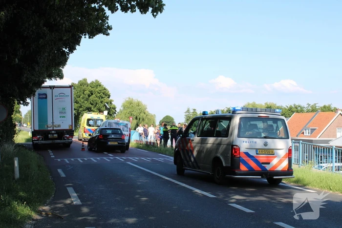 Vier voettuigen betrokken bij kettingbotsing