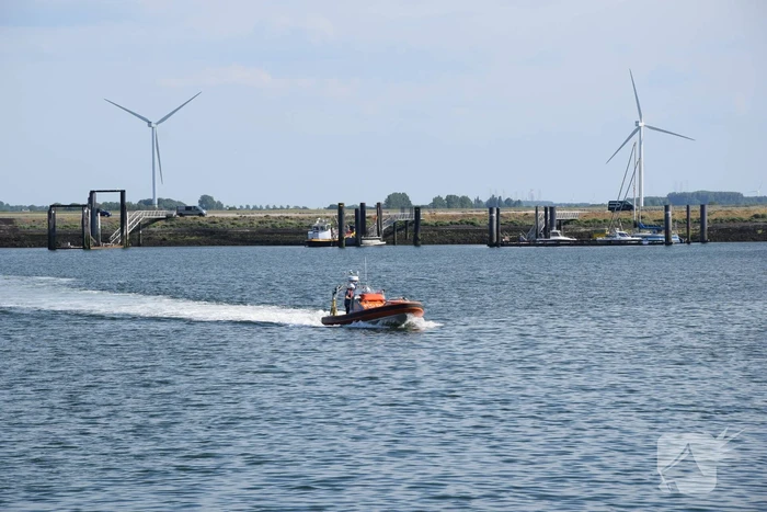 Zoekactie naar vermist persoon in Oosterschelde