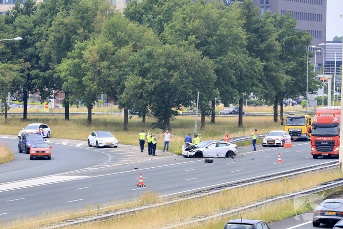 Tesla in de kreukels na botsing