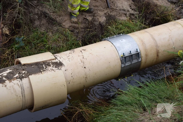Reparatie werkzaamheden na grote lekkage in volle gang