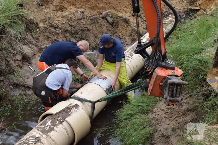 Reparatie werkzaamheden na grote lekkage in volle gang