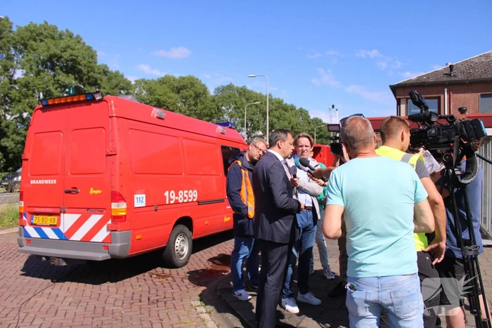 Windhoos richt grote schade aan, een dode
