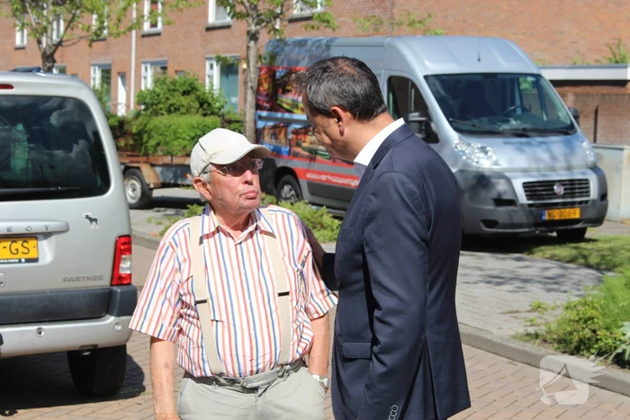 Windhoos richt grote schade aan, een dode