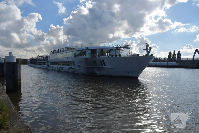 Asielboot 'Viking Legend' vervangt toeristenboot