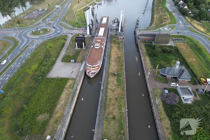 Asielboot 'Viking Legend' vervangt toeristenboot