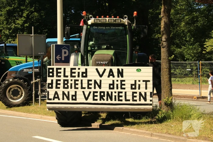 Boeren demonstreren bij de Tweede Kamer