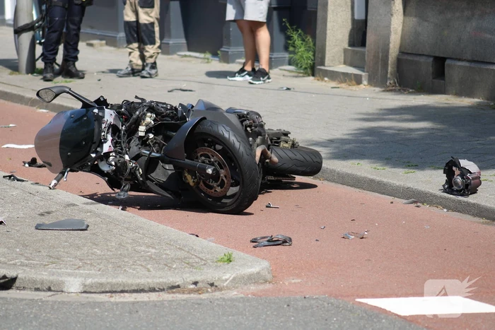 Motorrijder gewond na uitwijkmanoeuvre