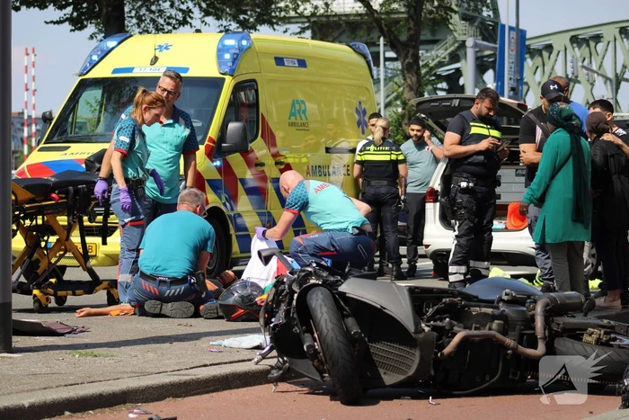 Motorrijder gewond na uitwijkmanoeuvre