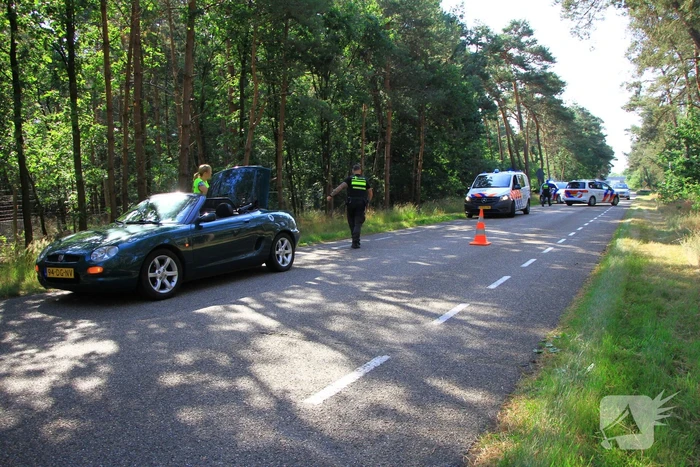 Autobrand snel onder controle