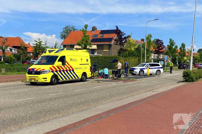 Oudere man gewond door val van elektrische fiets