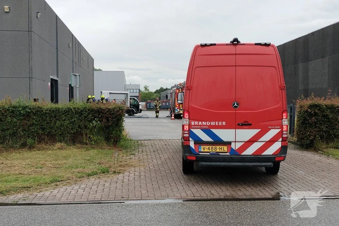 Elektrische bezorgwagen Picnic vliegt in brand