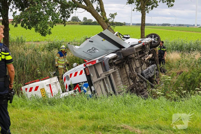 Bestuurder overleden bij eenzijdig ongeval