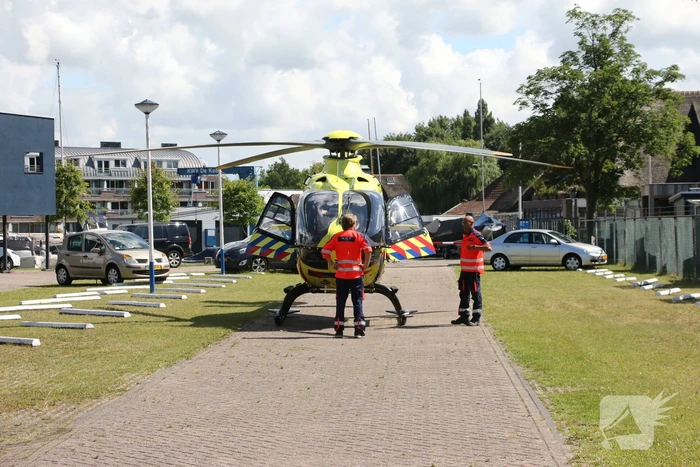 Fietser zwaargewond na frontale aanrijding op fietspad