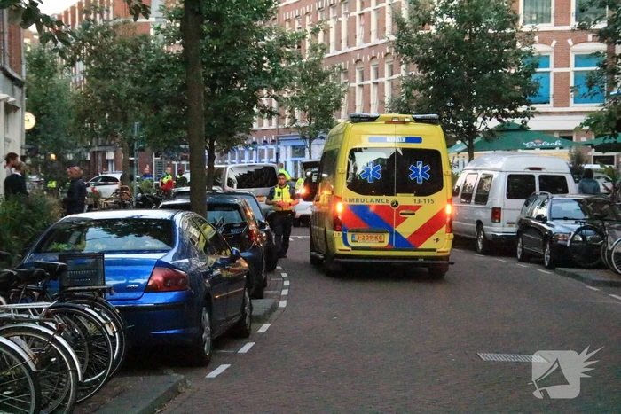 Straat afgelopen door steekpartij