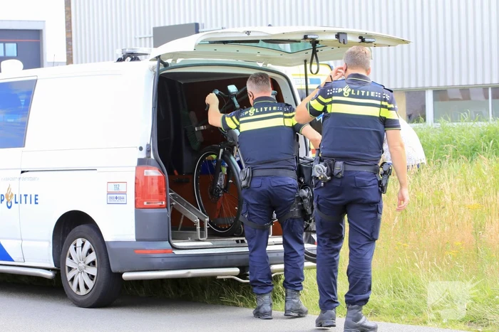 Fietser botst op andere fietser